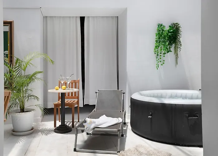 Brothers Loft Апартаменты