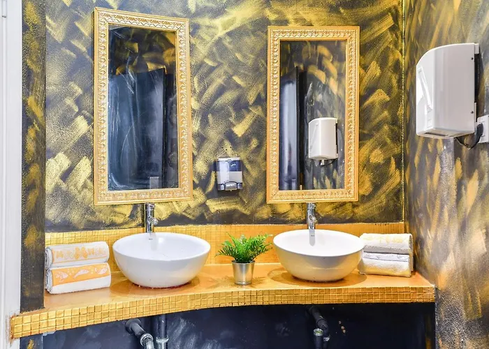 Brothers Loft * アレシフェ